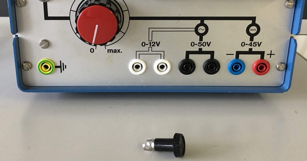 Sicherungshalterkopf zu Netzgerät PA7184