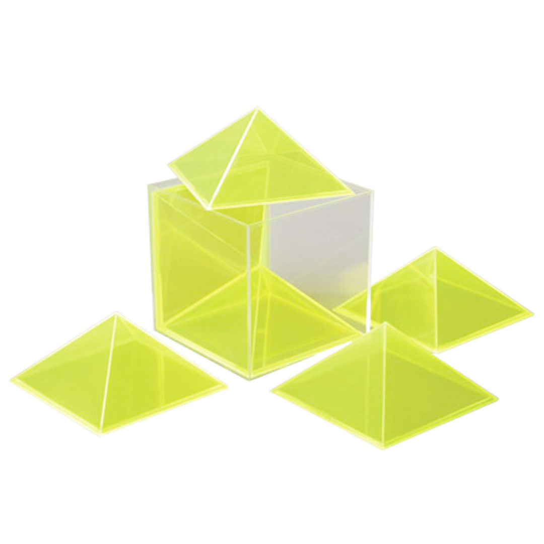 GÜNTER HERRMANN Würfel, zerlegbar in sechs gleiche Pyramiden; Kantenlänge: 120 mm