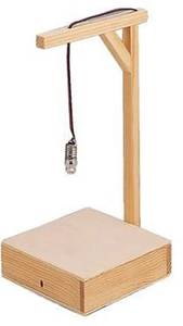 Galgen mit Lämpchen zum Anzünden+Ausblasen, Bausatz