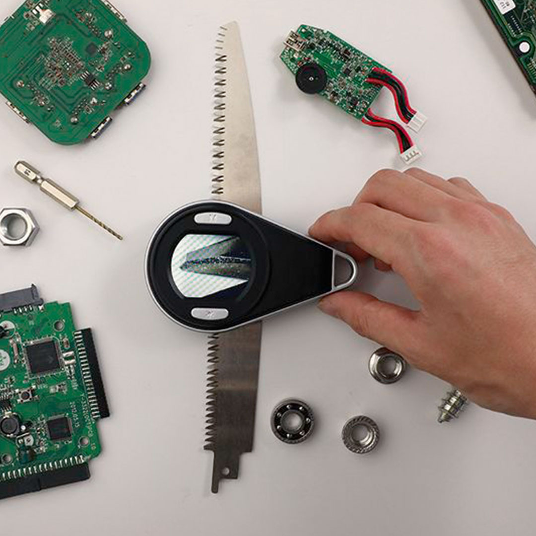 Handlupe digital mit 3 Vergrösserungen 5x,9x,14x 