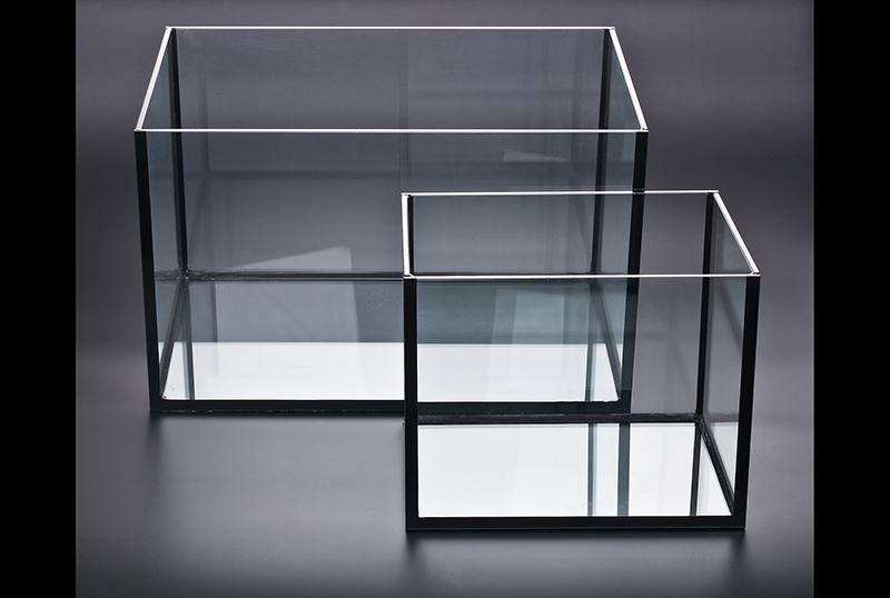 Glaswanne 36x23x26cm, geschliffener Rand