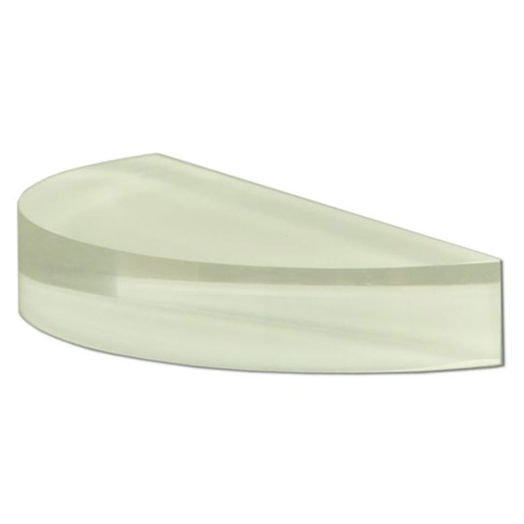 Optischer Körper, halbkreisförmig