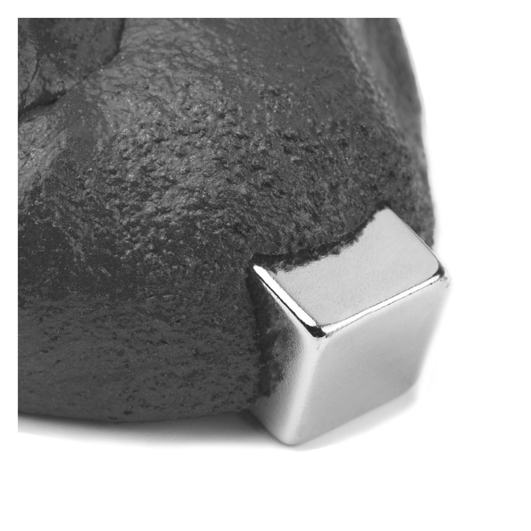 Hüpfknete magnetisch mit Neodym-Magnet