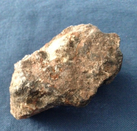 Magneteisenstein, 120g attraktorisch